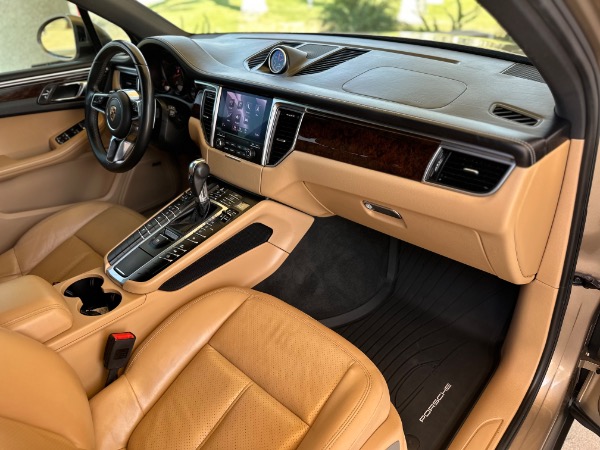 Used-2017-Porsche-Macan