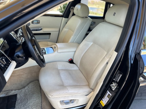 Used-2011-Rolls-Royce-Ghost