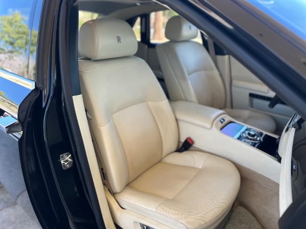 Used-2011-Rolls-Royce-Ghost