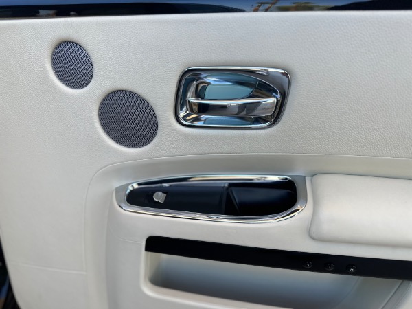 Used-2011-Rolls-Royce-Ghost