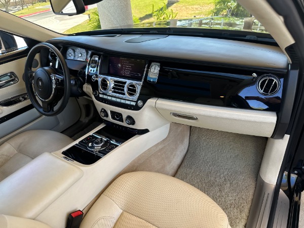 Used-2011-Rolls-Royce-Ghost