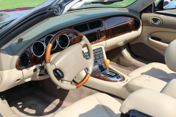 Used-2005-Jaguar-XK-Series-XK8