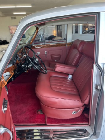 Used-1965-Rolls-Royce-Silver-Cloud-III