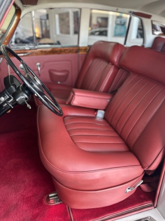 Used-1965-Rolls-Royce-Silver-Cloud-III