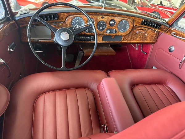 Used-1965-Rolls-Royce-Silver-Cloud-III