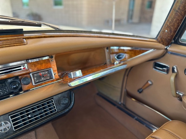 Used-1969-Mercedes-Benz-280SE