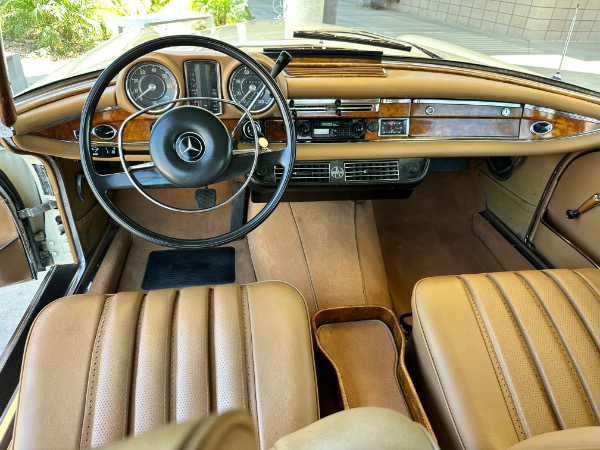 Used-1969-Mercedes-Benz-280SE