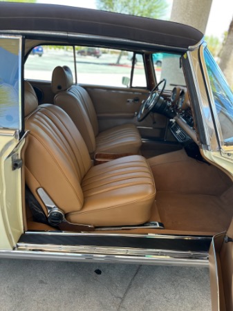 Used-1969-Mercedes-Benz-280SE