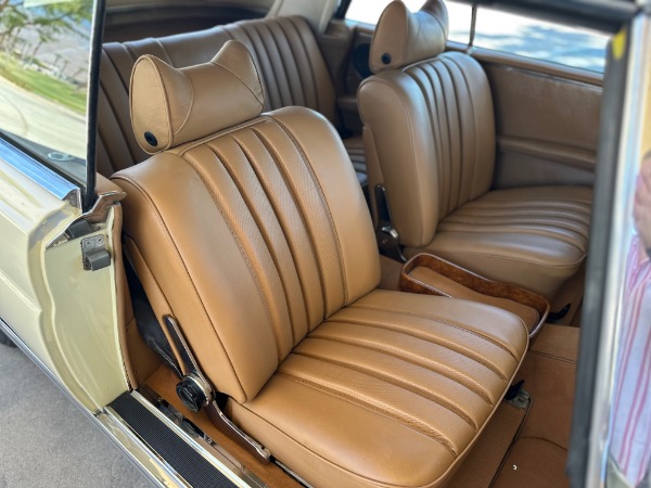 Used-1969-Mercedes-Benz-280SE