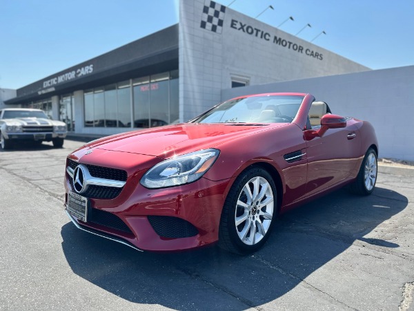Used-2018-Mercedes-Benz-SLC-300