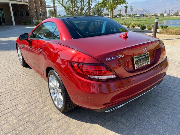 Used-2018-Mercedes-Benz-SLC-300