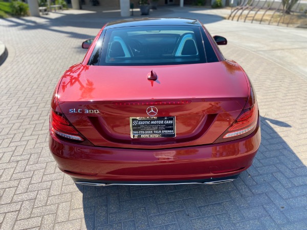 Used-2018-Mercedes-Benz-SLC-300