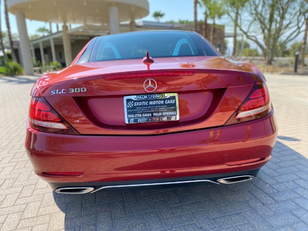 Used-2018-Mercedes-Benz-SLC-300
