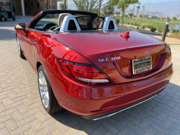 Used-2018-Mercedes-Benz-SLC-300