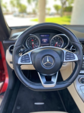 Used-2018-Mercedes-Benz-SLC-300
