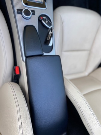 Used-2018-Mercedes-Benz-SLC-300