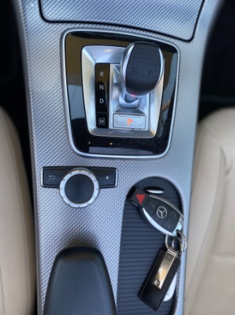 Used-2018-Mercedes-Benz-SLC-300