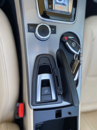 Used-2018-Mercedes-Benz-SLC-300
