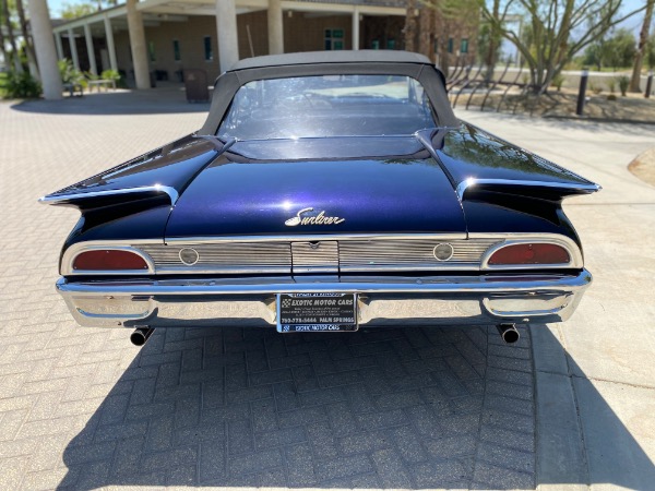 Used-1960-Ford-Galaxie-Sunliner