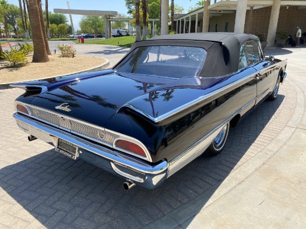 Used-1960-Ford-Galaxie-Sunliner