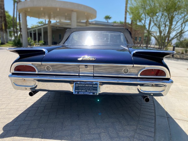 Used-1960-Ford-Galaxie-Sunliner