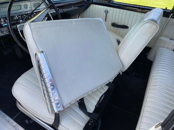 Used-1960-Ford-Galaxie-Sunliner