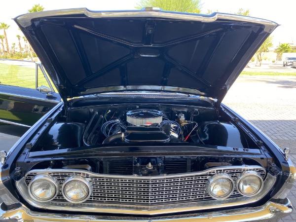 Used-1960-Ford-Galaxie-Sunliner