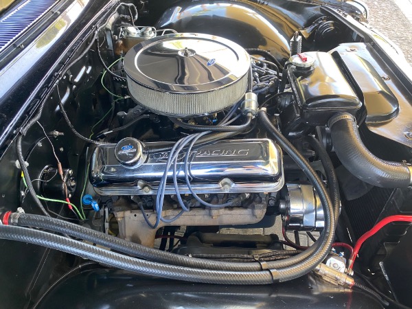 Used-1960-Ford-Galaxie-Sunliner