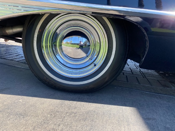 Used-1960-Ford-Galaxie-Sunliner
