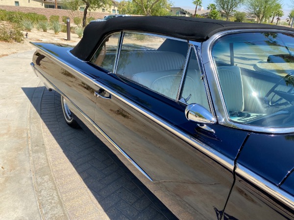 Used-1960-Ford-Galaxie-Sunliner