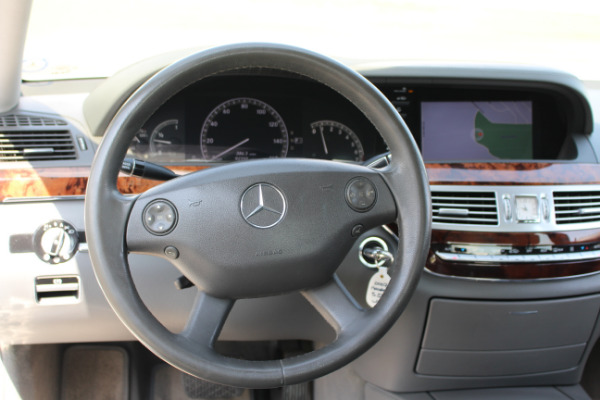 Used-2007-Mercedes-Benz-S-Class-S-550