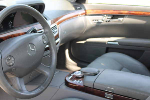 Used-2007-Mercedes-Benz-S-Class-S-550