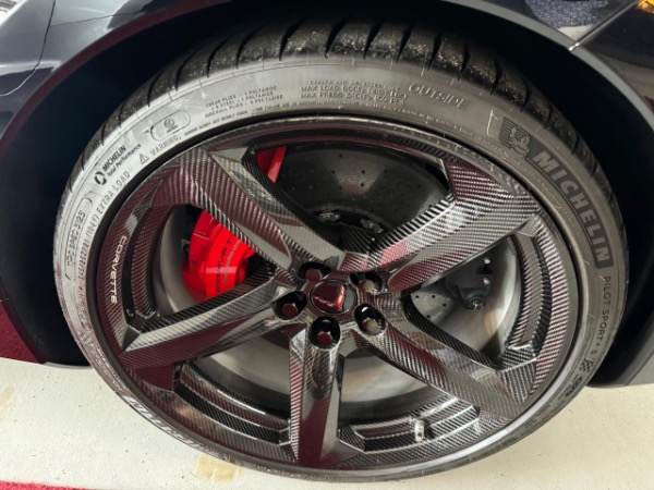 Used-2023-Chevrolet-Corvette-Z06