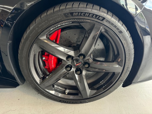 Used-2023-Chevrolet-Corvette-Z06