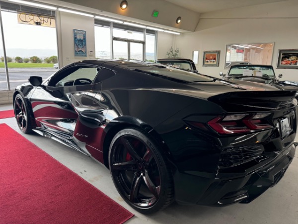 Used-2023-Chevrolet-Corvette-Z06