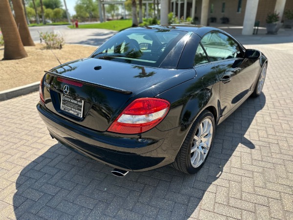 Used-2006-Mercedes-Benz-SLK-350-30-V6
