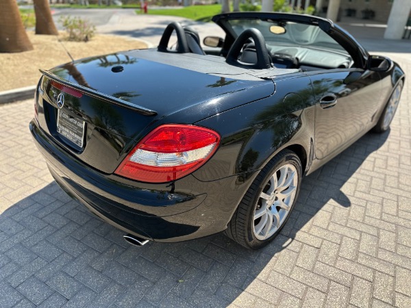 Used-2006-Mercedes-Benz-SLK-350-30-V6
