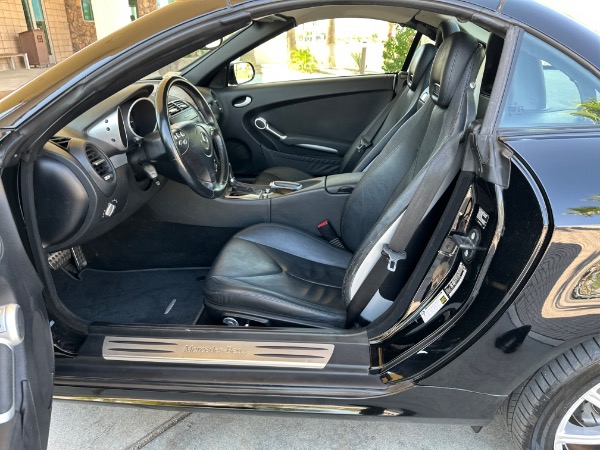 Used-2006-Mercedes-Benz-SLK-350-30-V6
