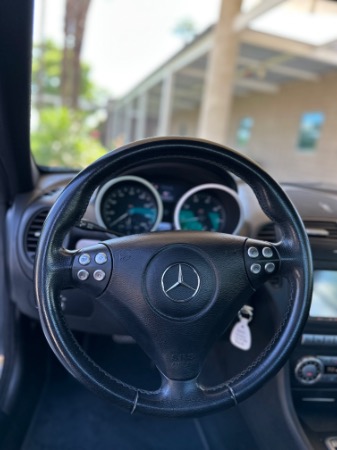 Used-2006-Mercedes-Benz-SLK-350-30-V6