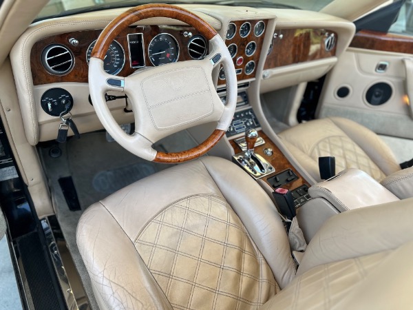 Used-2003-Bentley-Azure-Final-Series