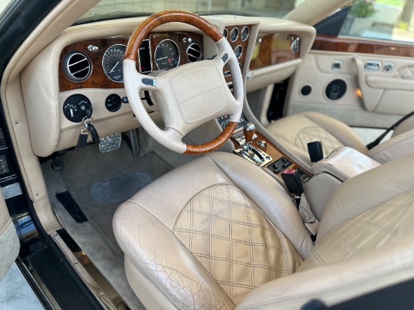 Used-2003-Bentley-Azure-Final-Series