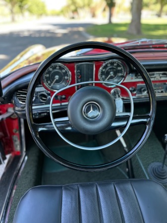 Used-1968-Mercedes-Benz-280-SL