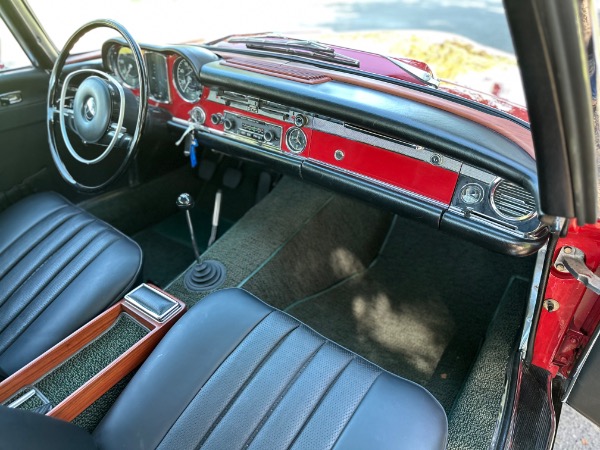 Used-1968-Mercedes-Benz-280-SL