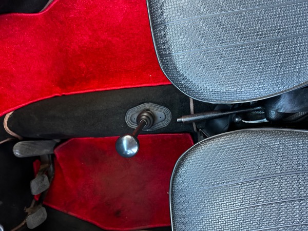 Used-1971-Volkswagen-Super-Beetle