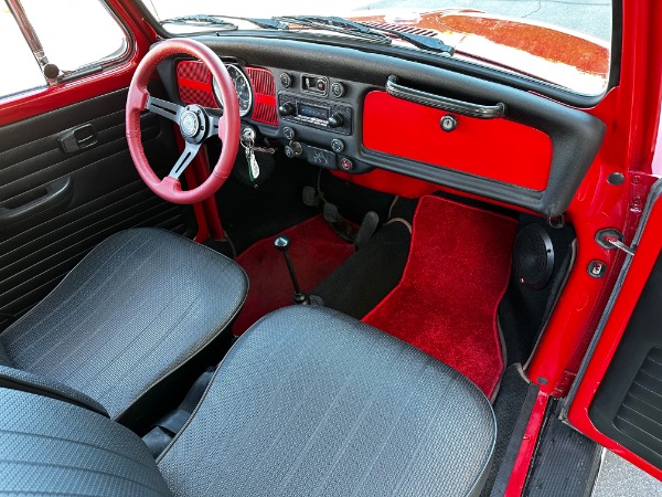 Used-1971-Volkswagen-Super-Beetle