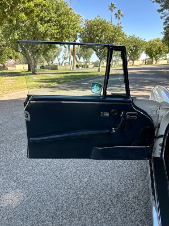 Used-1970-Mercedes-Benz-280SE