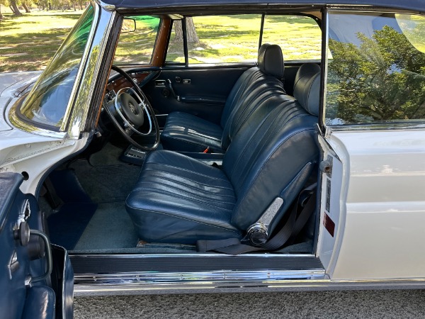 Used-1970-Mercedes-Benz-280SE