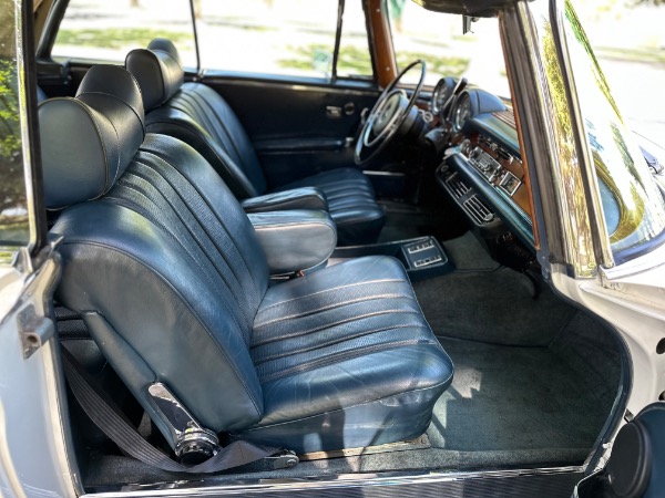 Used-1970-Mercedes-Benz-280SE