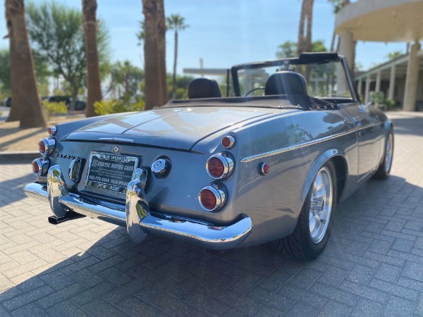 Used-1969-Datsun-2000