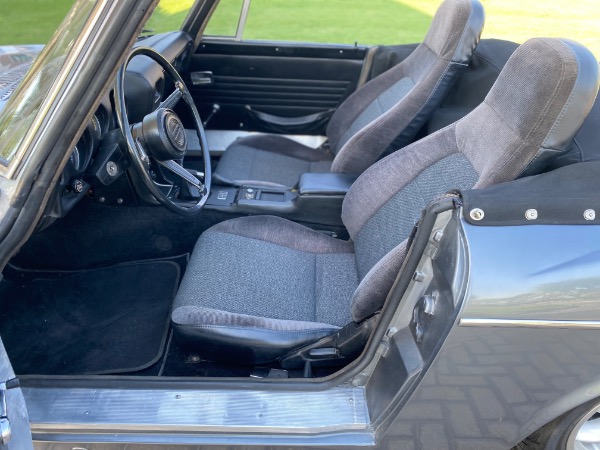 Used-1969-Datsun-2000